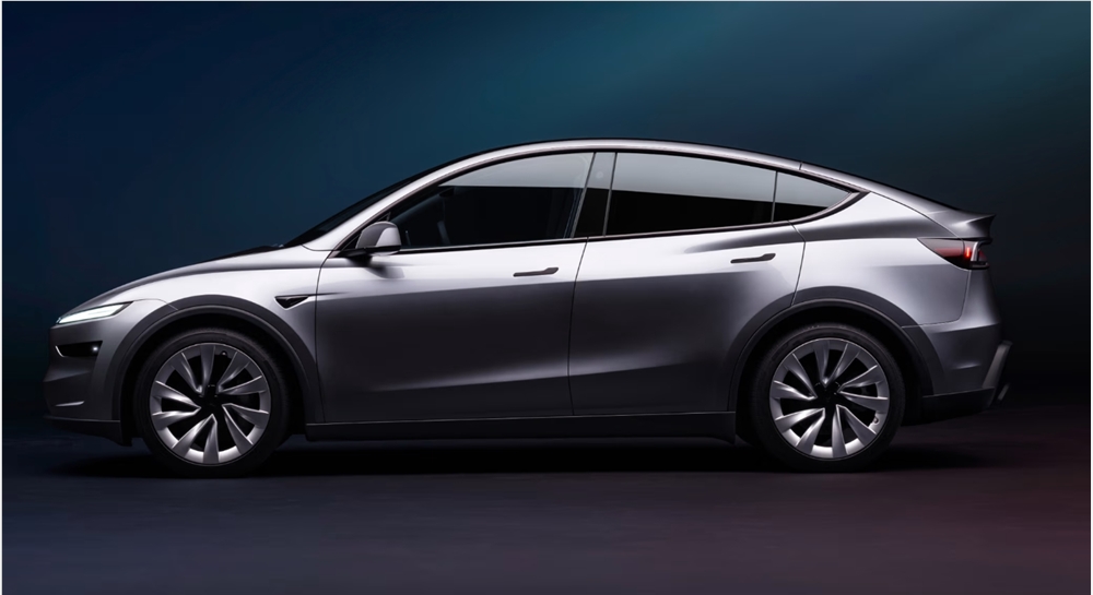 特斯拉焕新 Model Y