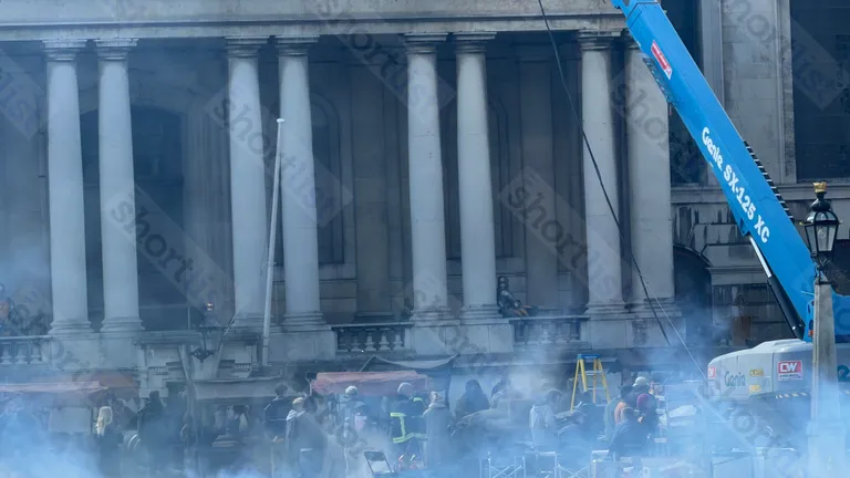 《艾尔登法环》大量电影片场照曝光：玛莉卡与食粪者现身 ！