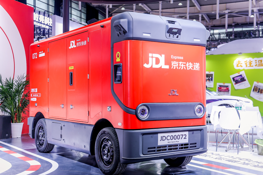载重1吨+L4级自动驾驶！京东发布“独狼”第六代智能配送车Plus版