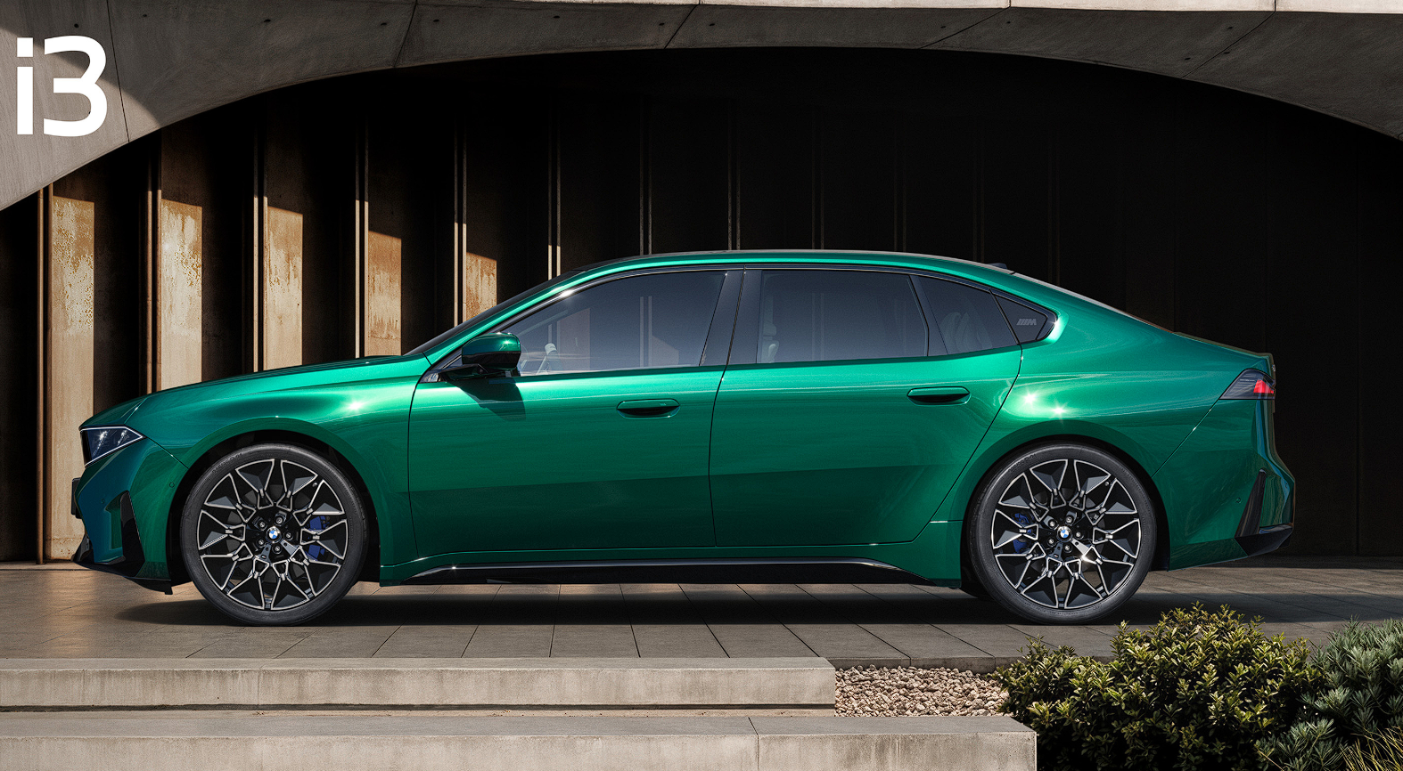 续航破千公里！新世代宝马i3长轴距版全球首秀：造型太个性
