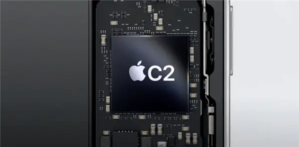 多年传闻终于落地!iPhone 18 Pro三大升级:可变光圈、缩小灵动岛、自研C2基带