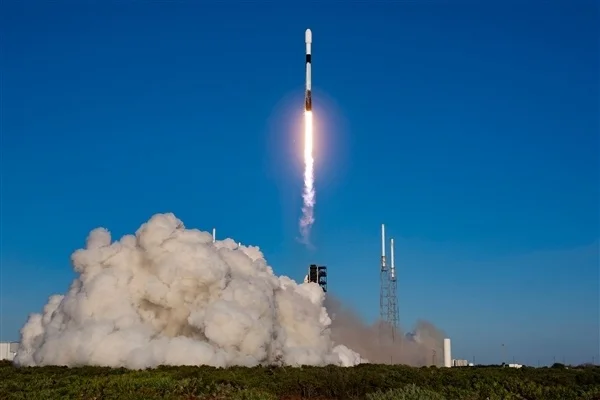 就在今天！五层楼高的SpaceX火箭残骸将撞击月球 部分地区可观测